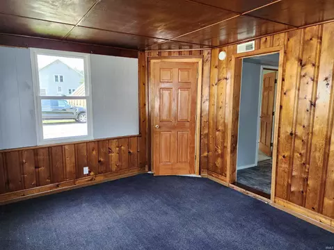 818 S Main St, Bicknell, IN 47512 photo 16