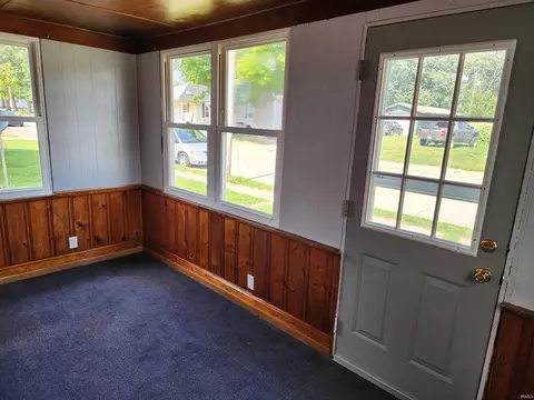 818 S Main St, Bicknell, IN 47512 photo 17