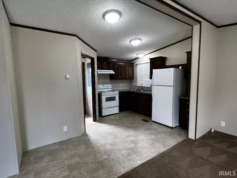 429 J St, Bedford, IN 47421 photo 3