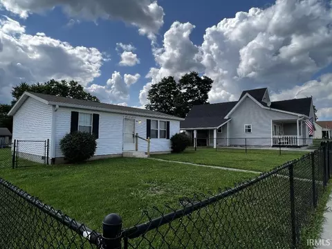 429 J St, Bedford, IN 47421 photo 2