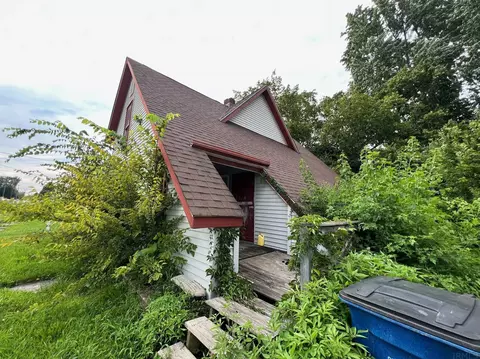 1307 4th St, Bedford, IN 47421 photo 3