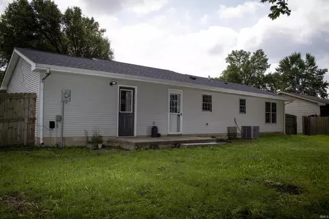 304 Hel Mar Dr, Mitchell, IN 47446 photo 4