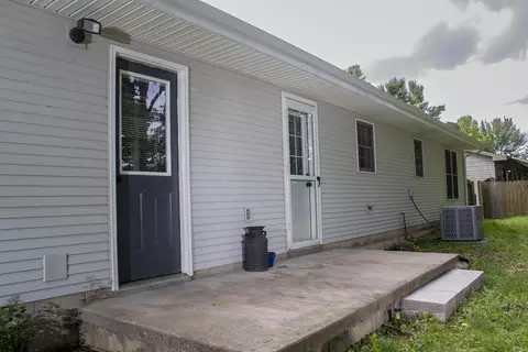304 Hel Mar Dr, Mitchell, IN 47446 photo 5