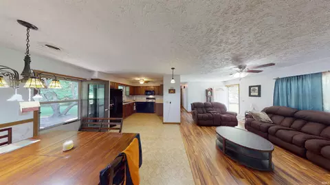 270 E 36th St, Jasper, IN 47546 photo 11