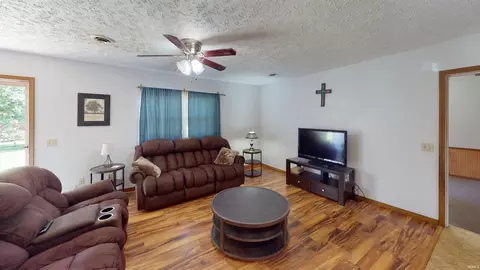 270 E 36th St, Jasper, IN 47546 photo 7