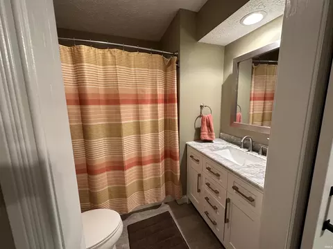 1851 Eagle Bay Dr, Bloomington, IN 47401 photo 12