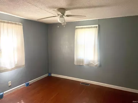 2702 E 16th St, Muncie, IN 47302 photo 8