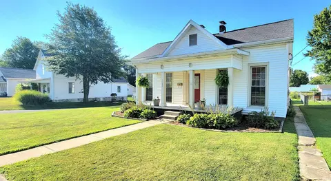1107 E Walnut St, Washington, IN 47501 photo 28