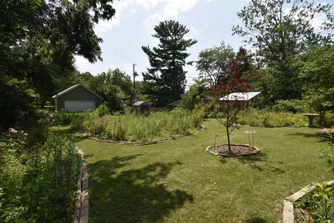 809 W 7th St, Bloomington, IN 47404 photo 28