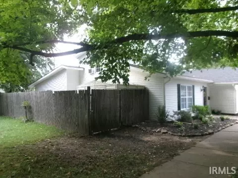 513 Seventh St, Covington, IN 47932 photo 3
