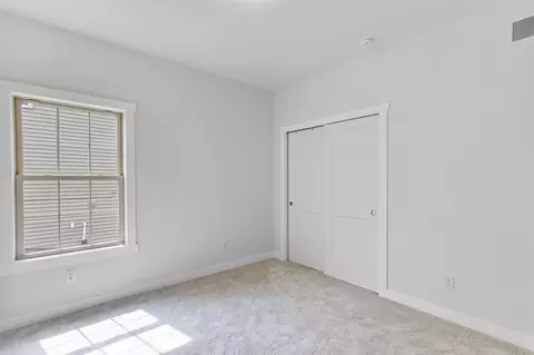 52051 W Cloverleaf Dr, South Bend, IN 46637 photo 14