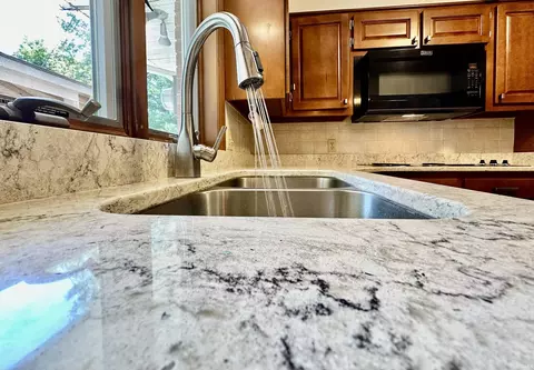 1868 S E St, Jasper, IN 47546 photo 8