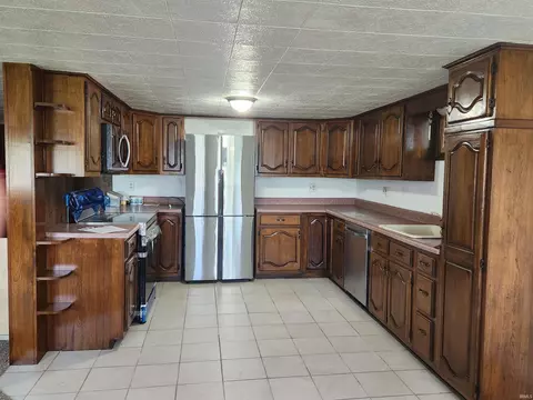 2260 S 460 E, Lagrange, IN 46761 photo 21