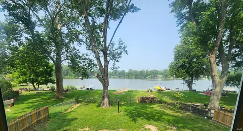 2260 S 460 E, Lagrange, IN 46761 photo 2