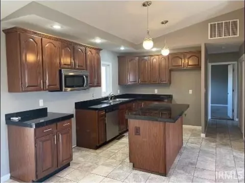 1409 Belvedere Dr, Kokomo, IN 46902 photo 4