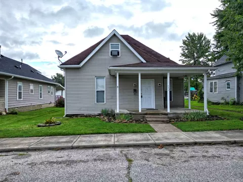 442 N 7th St, Mitchell, IN 47446 photo 2