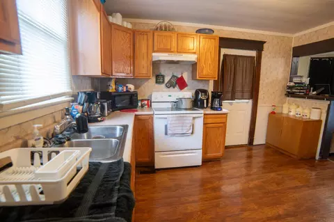 442 N 7th St, Mitchell, IN 47446 photo 6