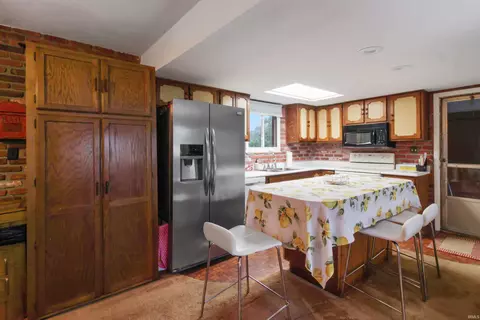 2888 E Bocock Rd, Marion, IN 46952 photo 11