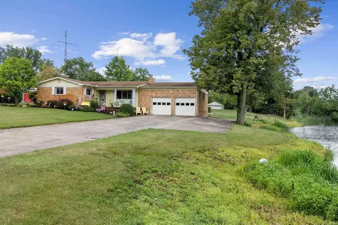 2888 E Bocock Rd, Marion, IN 46952 photo 1