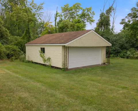 2888 E Bocock Rd, Marion, IN 46952 photo 35
