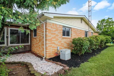 2888 E Bocock Rd, Marion, IN 46952 photo 32