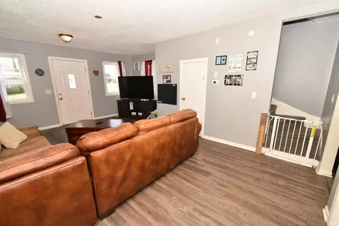 401 E 7th St, Fowler, IN 47944 photo 10
