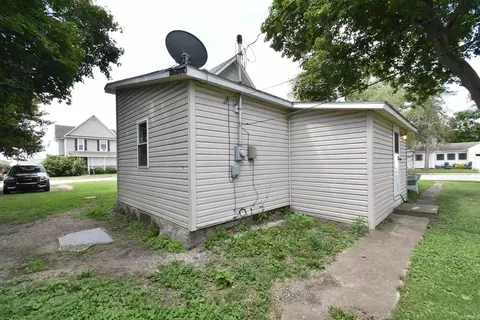 401 E 7th St, Fowler, IN 47944 photo 5