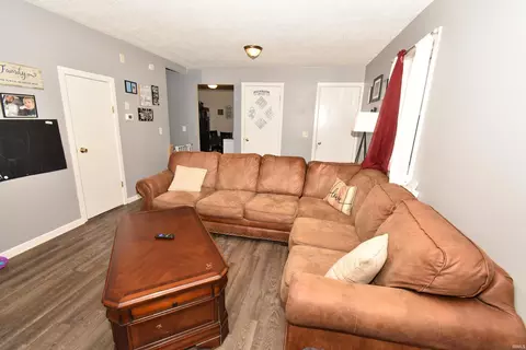 401 E 7th St, Fowler, IN 47944 photo 8