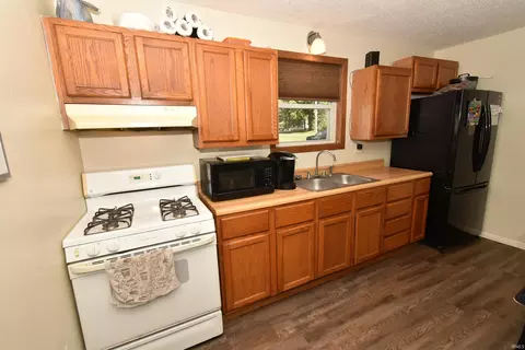 401 E 7th St, Fowler, IN 47944 photo 11