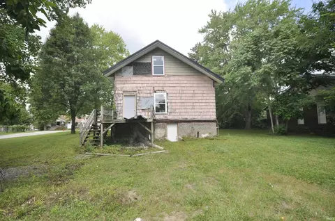 705 E State St, Albany, IN 47320 photo 23