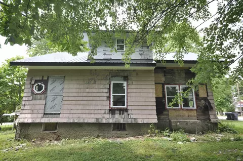 705 E State St, Albany, IN 47320 photo 25