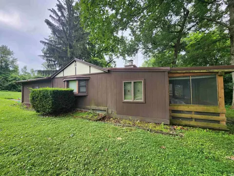 9357 N Koher Rd E, Syracuse, IN 46567 photo 4