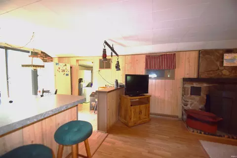 9357 N Koher Rd E, Syracuse, IN 46567 photo 11
