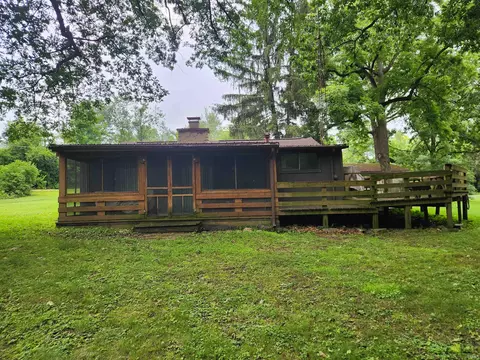 9357 N Koher Rd E, Syracuse, IN 46567 photo 5