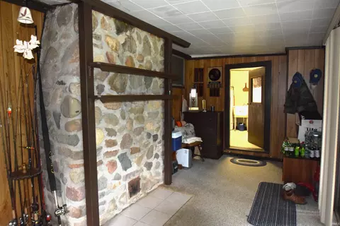 9357 N Koher Rd E, Syracuse, IN 46567 photo 24