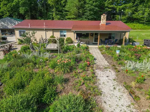 248 Silver Ln, Williams, IN 47470 photo 4