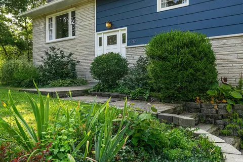 4212 E Morningside Dr, Bloomington, IN 47408 photo 2