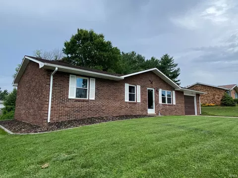 119 Oakmount Ct, Jasper, IN 47546 photo 2