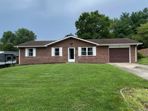 119 Oakmount Ct, Jasper, IN 47546 photo 1
