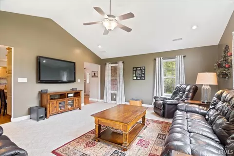 526 E State Road 56 Rd, Jasper, IN 47546 photo 10