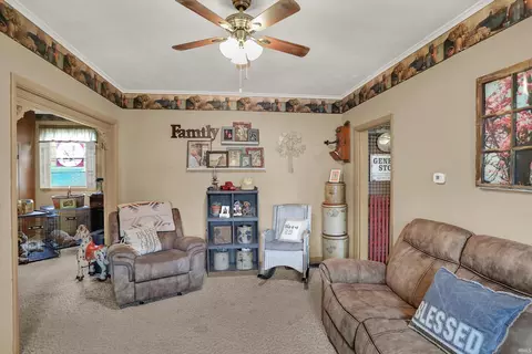 211 E Maple St, Spiceland, IN 47385 photo 9