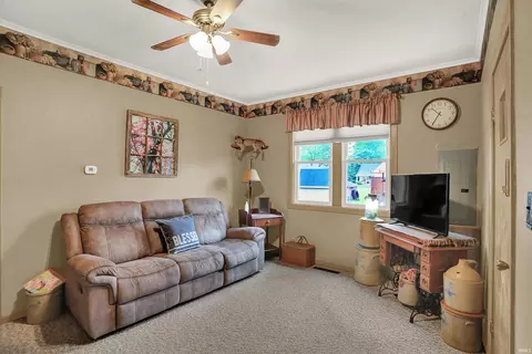 211 E Maple St, Spiceland, IN 47385 photo 8