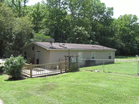 1609 Beaver Creek Rd, Mitchell, IN 47446 photo 3