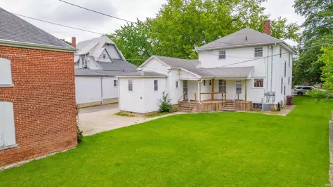 27 Walnut St, Wabash, IN 46992 photo 4