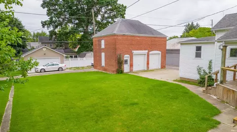 27 Walnut St, Wabash, IN 46992 photo 7
