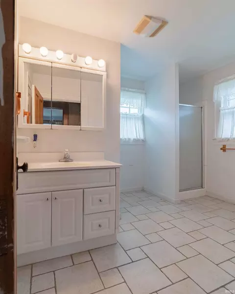 27 Walnut St, Wabash, IN 46992 photo 27