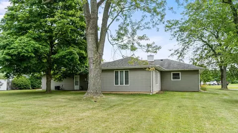 239 S Baxter St, Auburn, IN 46706 photo 34