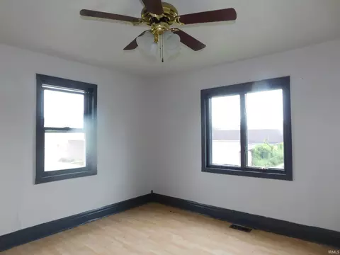 121 E 9th St, Muncie, IN 47302 photo 12