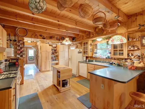 4877 E Lentz Rd, Bloomington, IN 47408 photo 9