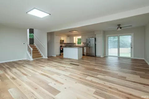 4235 E Cambridge Dr, Bloomington, IN 47408 photo 10